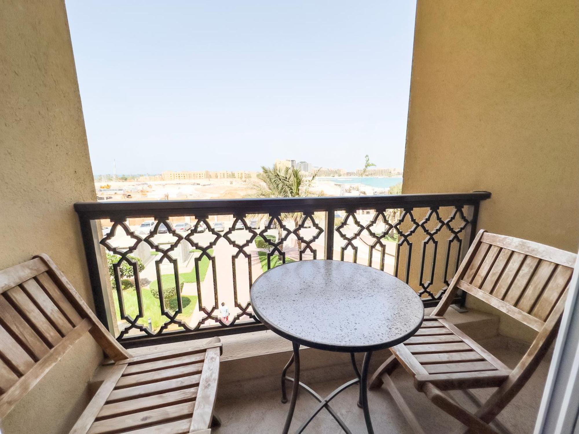 Hala Holiday Homes- Bab Al Bahr Residence, Al Marjan Island Ras al-Khaimah Exterior photo